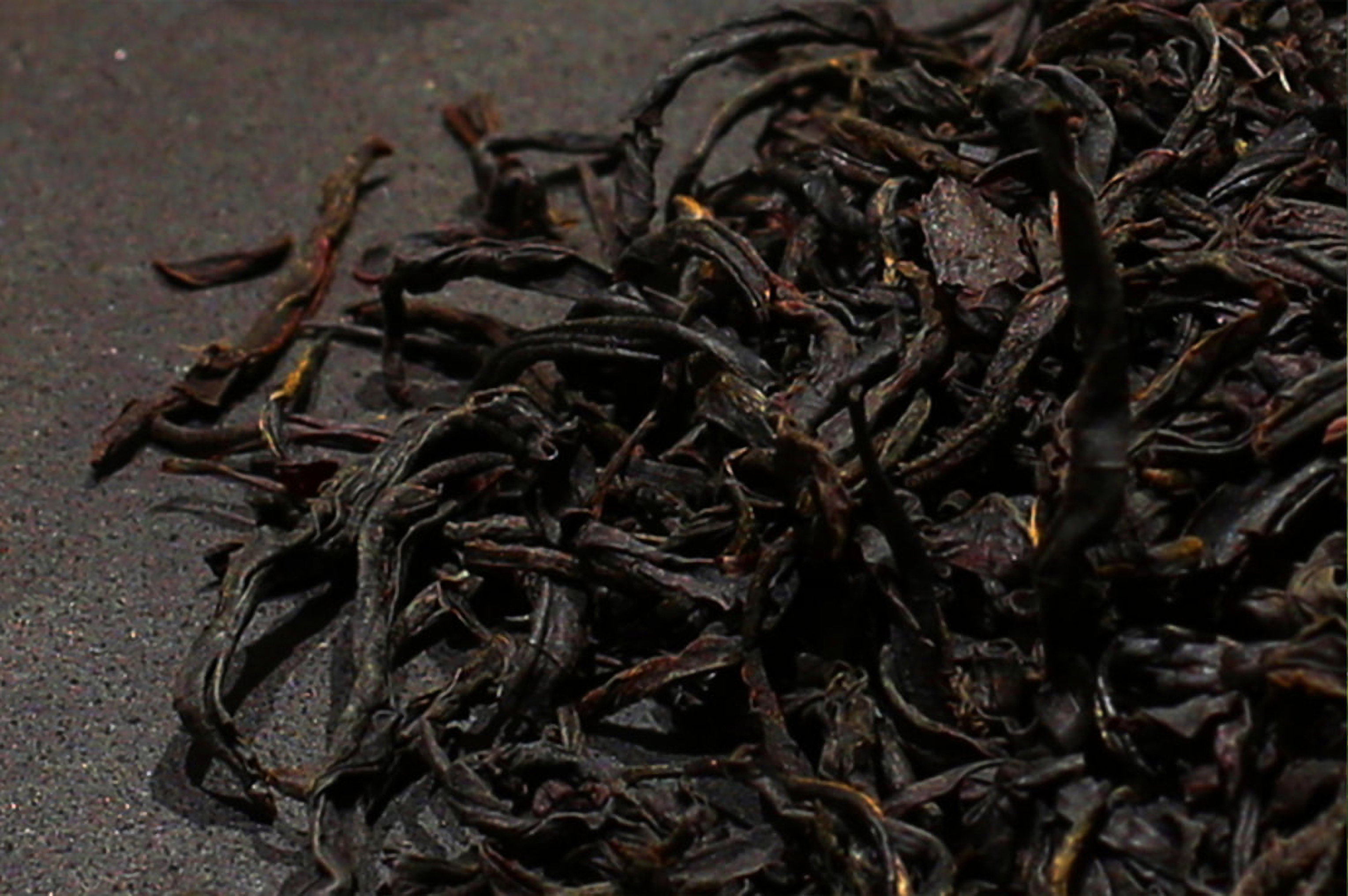 日月潭紅玉紅茶（台茶18號）